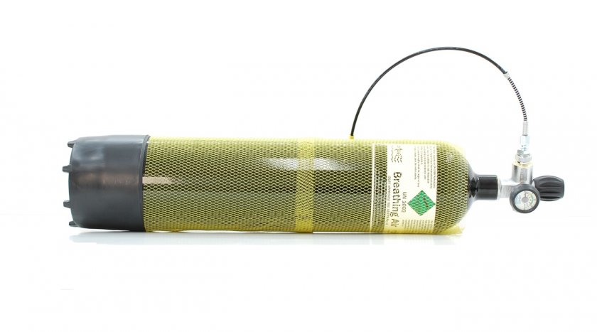 https://www.huntingtacticals.com/A0002/balistas/43729-7L-Potapecska-lahev-s-manometrem-a-hadici.jpg