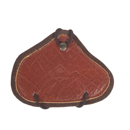 https://www.huntingtacticals.com/A0002/hattila/big-tradition-mini-leather-armguard.jpg